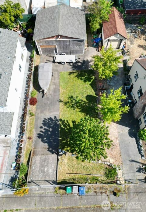 1034 S Southern Street Seattle WA 98108