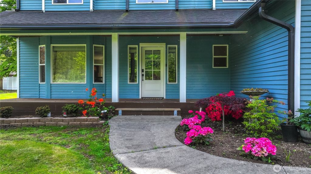 Photo of 26504 33rd Avenue NE, Arlington, WA 98223 (MLS # 2547385)