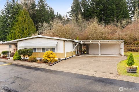 Photo of 1841 Trosper Road SW #14, Tumwater, WA 98512 (MLS # 2492396)