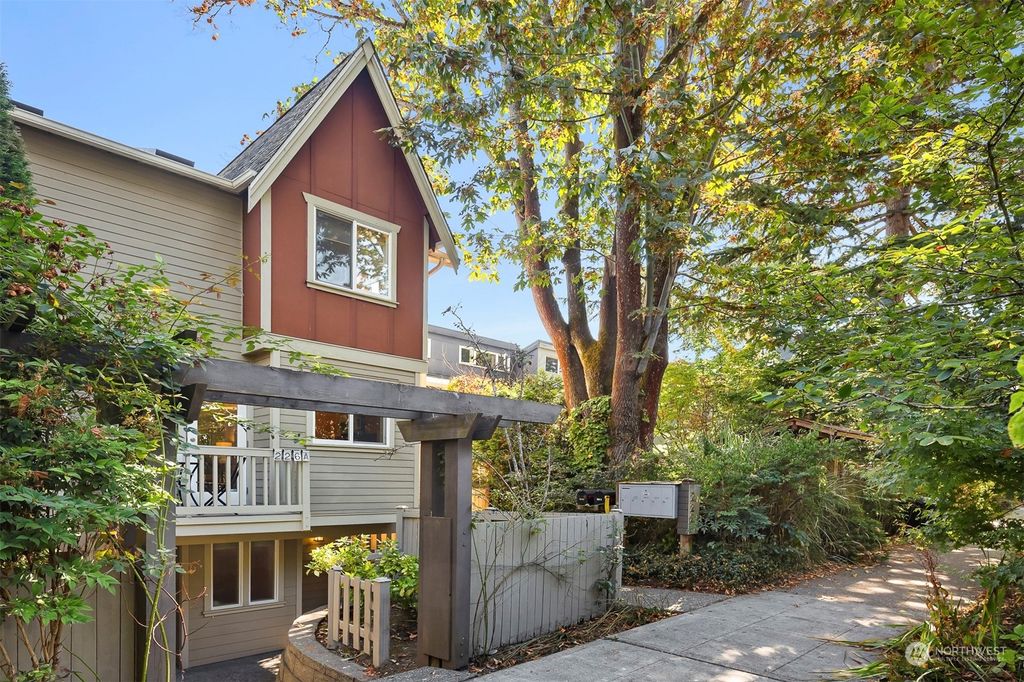 Photo of 226 26th Avenue E #A, Seattle, WA 98112 (MLS # 2036354)