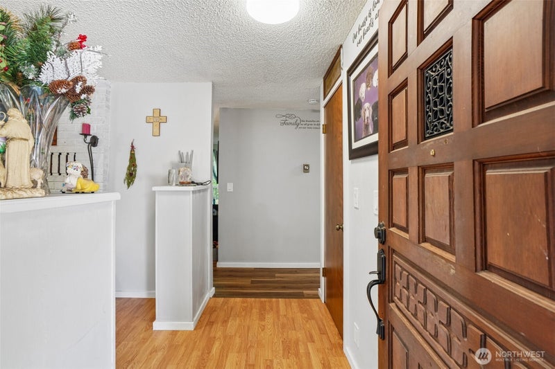 103 N 21st Avenue