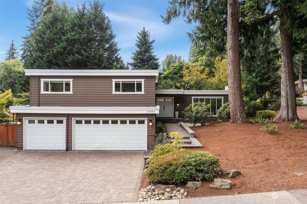 Photo of 17805 NE 25th Street, Redmond, WA 98052 (MLS # 2159377)