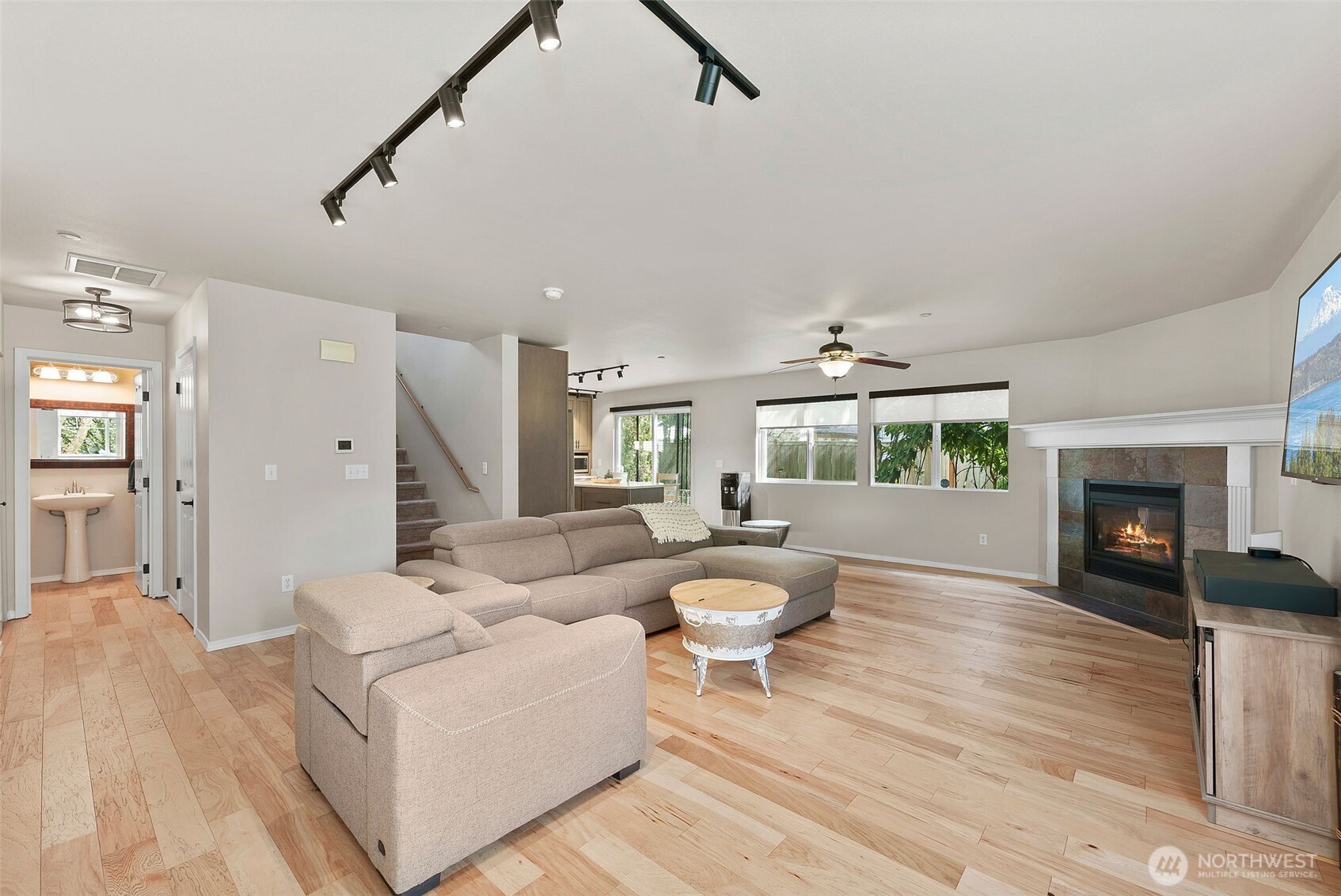 1732 Jensen Avenue