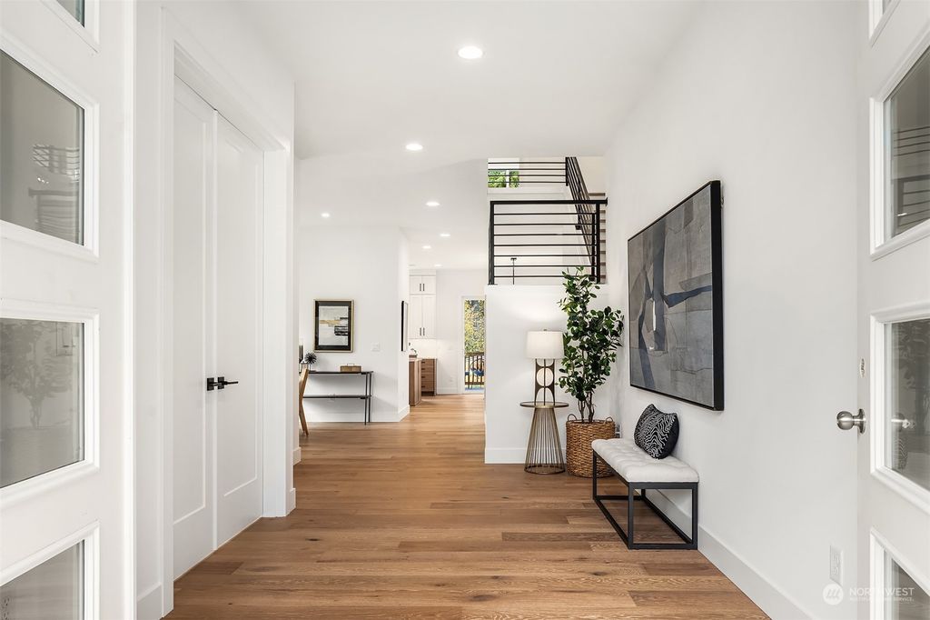 Photo of 11380 SE 82nd Street St, Newcastle, WA 98056 (MLS # 2309902)