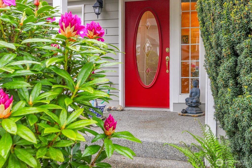 Photo of 1441 NW 202nd Lane, Shoreline, WA 98177 (MLS # 2379181)