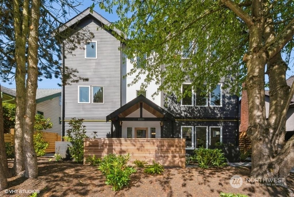 Photo of 2225 1st Avenue W, Seattle, WA 98119 (MLS # 2144680)