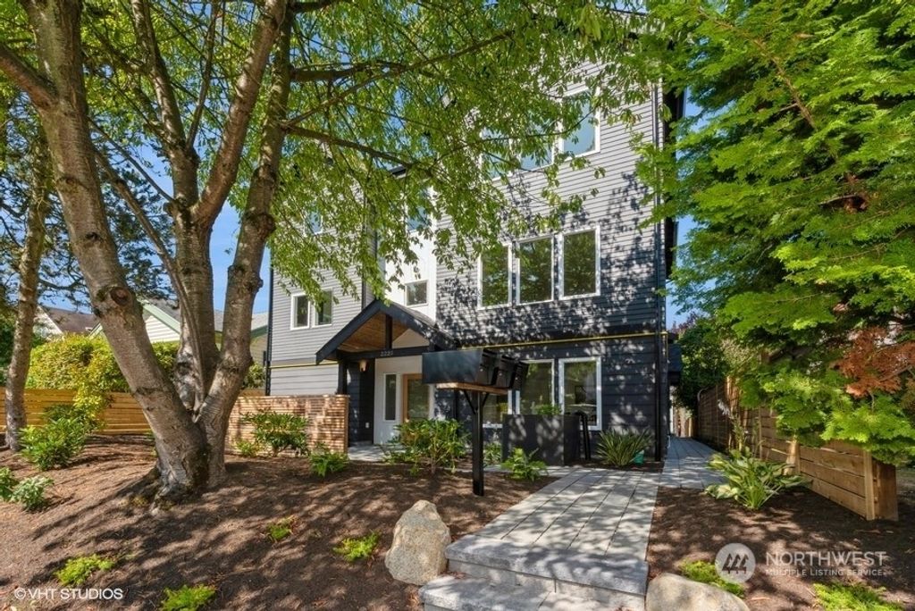 Photo of 2225 1st Avenue W, Seattle, WA 98119 (MLS # 2144680)