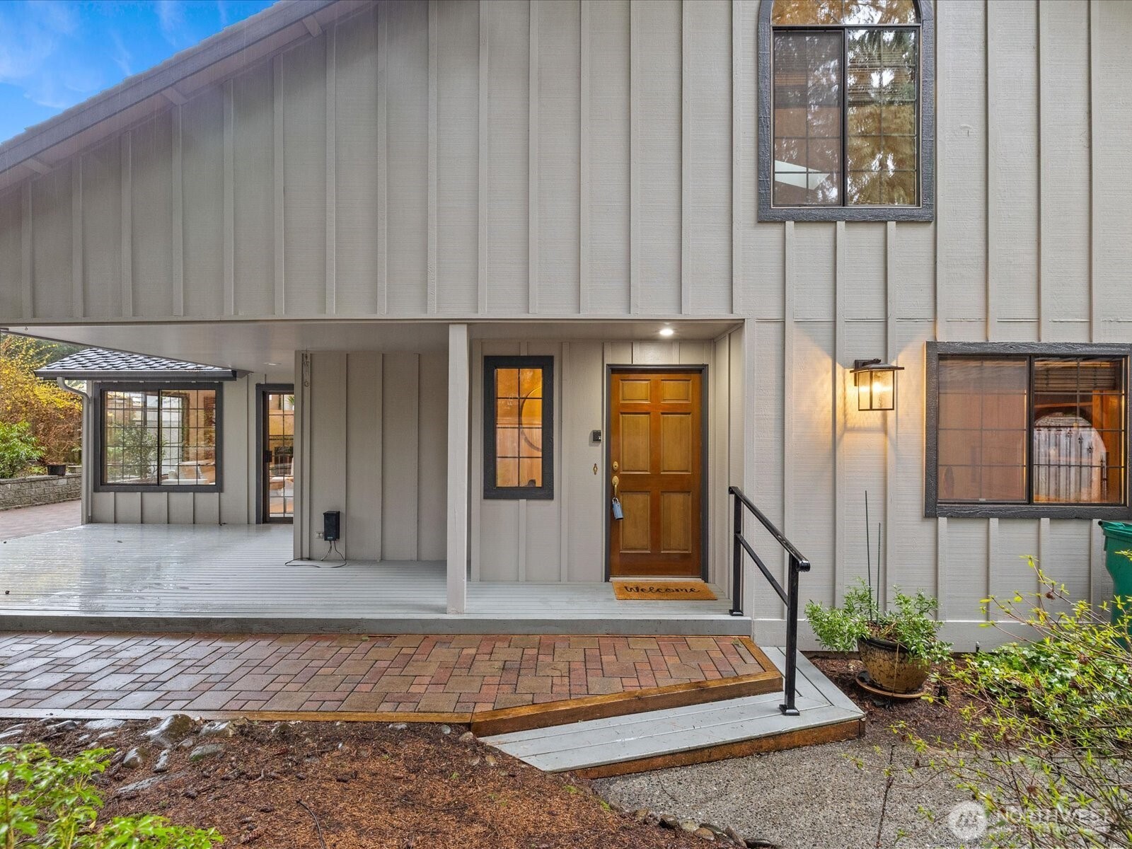 14300 Trillium Blvd SE 8