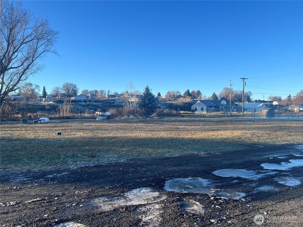 Photo of 106 SW Railroad Avenue, Wilbur, WA 99185 (MLS # 2460583)