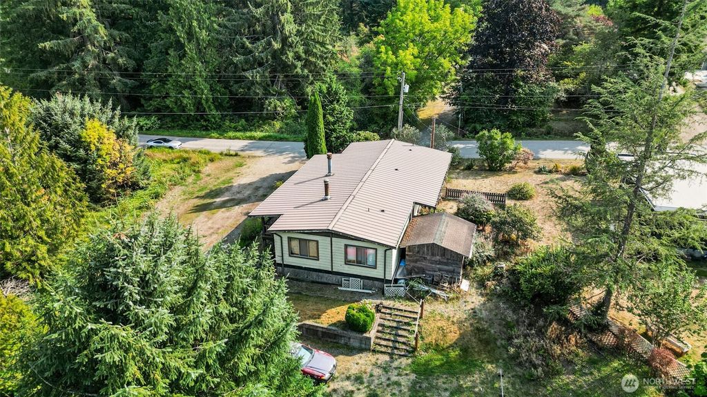 Photo of 37624 SE 80th Street, Snoqualmie, WA 98065 (MLS # 2433292)