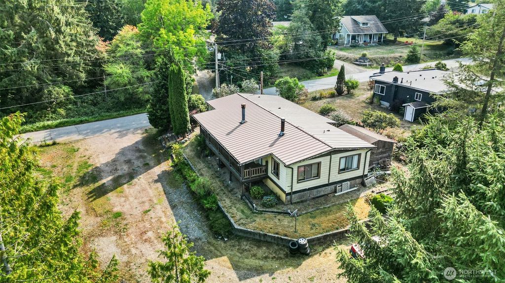 Photo of 37624 SE 80th Street, Snoqualmie, WA 98065 (MLS # 2433292)