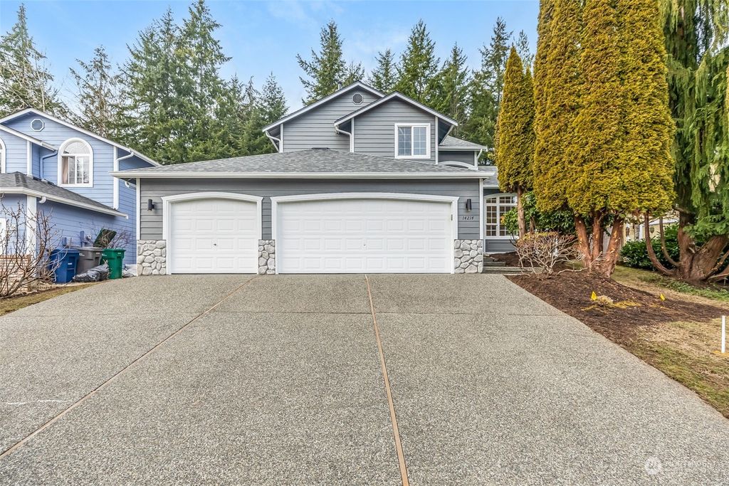 Photo of 14214 27th Drive SE, Mill Creek, WA 98012 (MLS # 2031509)