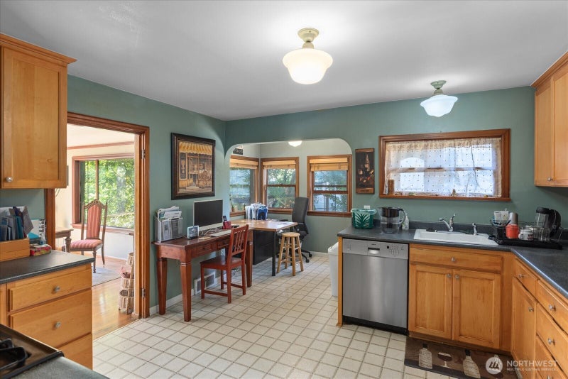 3020 NW 60th Street