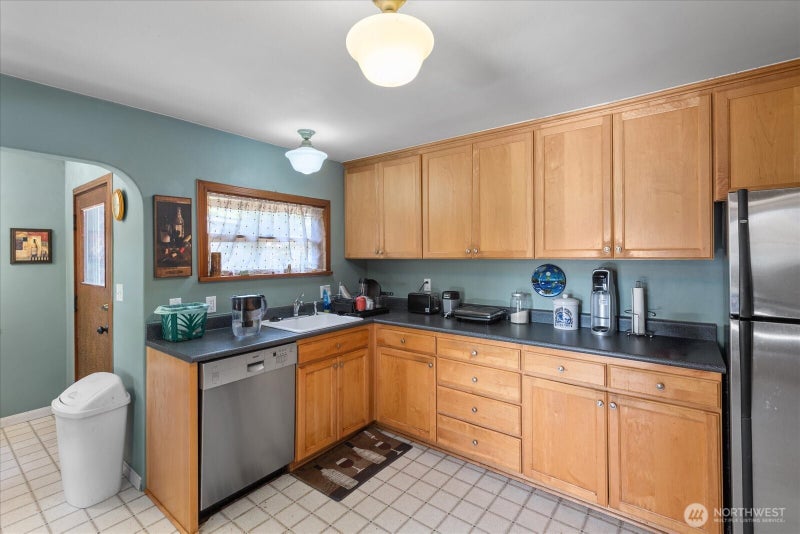 3020 NW 60th Street