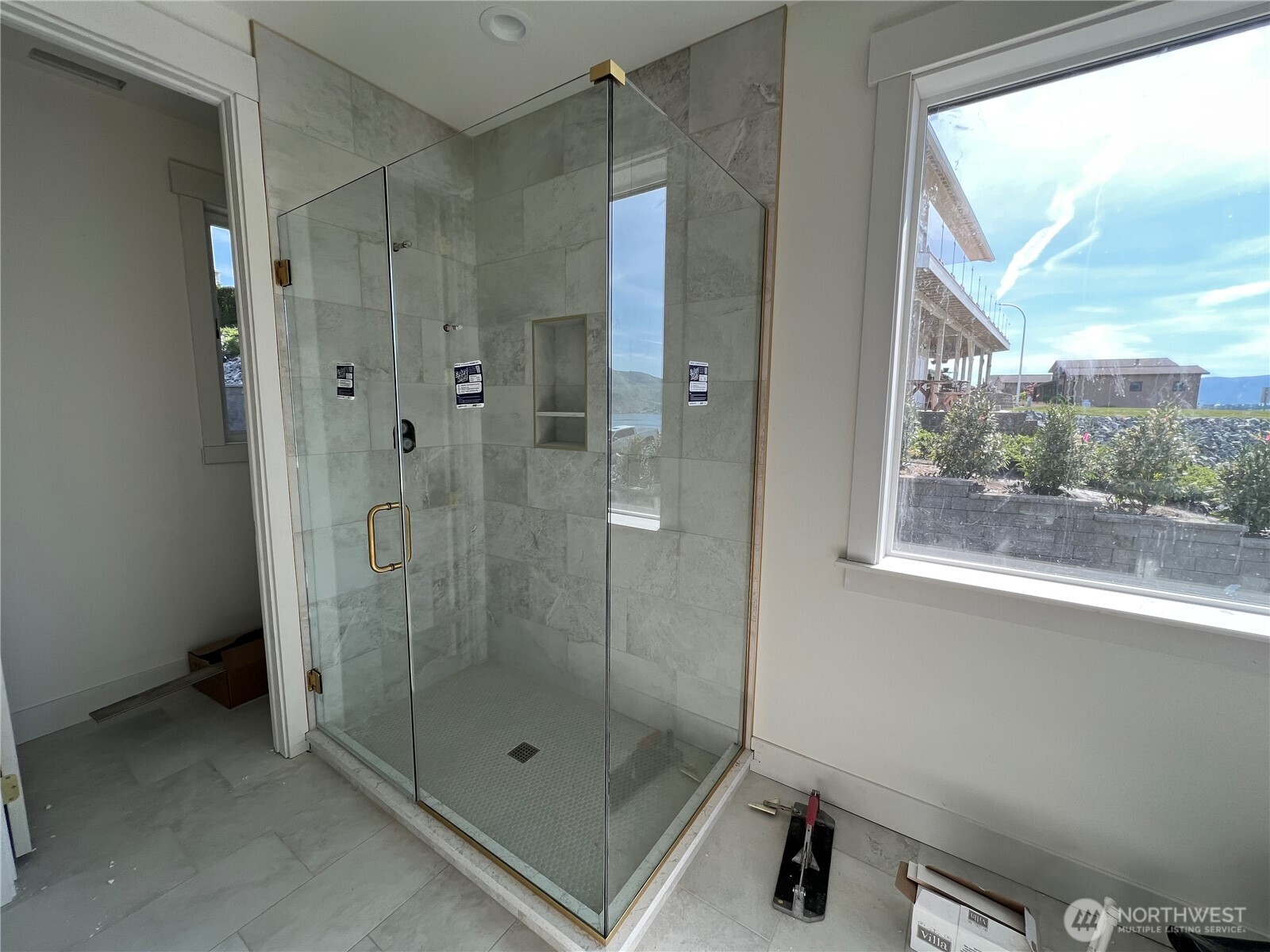 Chelan, Washington, 98816, United States, 5 Bedrooms Bedrooms, ,5 BathroomsBathrooms,Residential,Active,2007254
