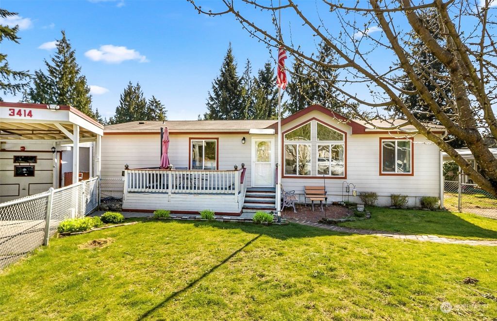 Photo of 3414 207th Place SE Pl, Bothell, WA 98012 (MLS # 2213191)