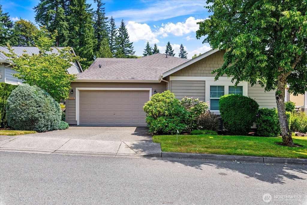 Photo of 13720 231st Lane NE, Redmond, WA 98053 (MLS # 2394455)
