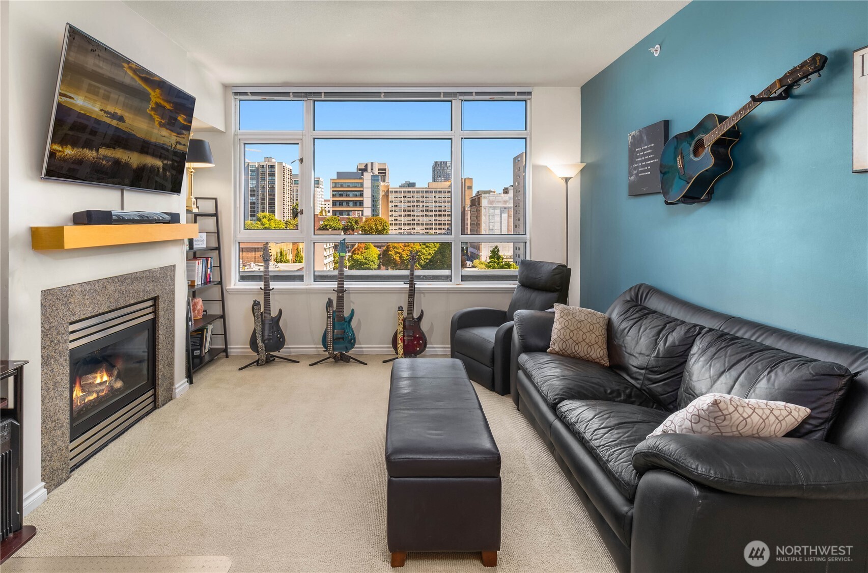 1420 Terry Avenue 1607