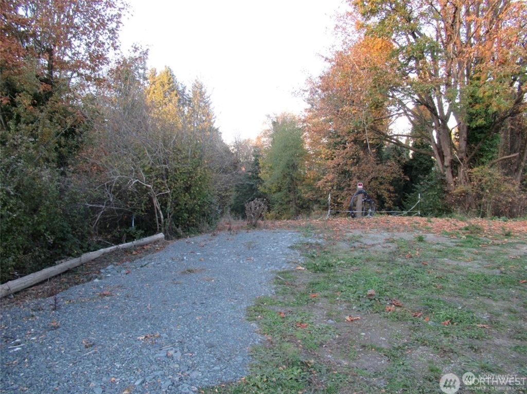 Photo of 3333 Nassau Street, Everett, WA 98201 (MLS # 2317580)