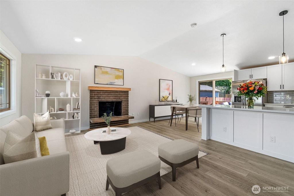 Photo of 4420 149th Place SW, Lynnwood, WA 98087 (MLS # 2395466)