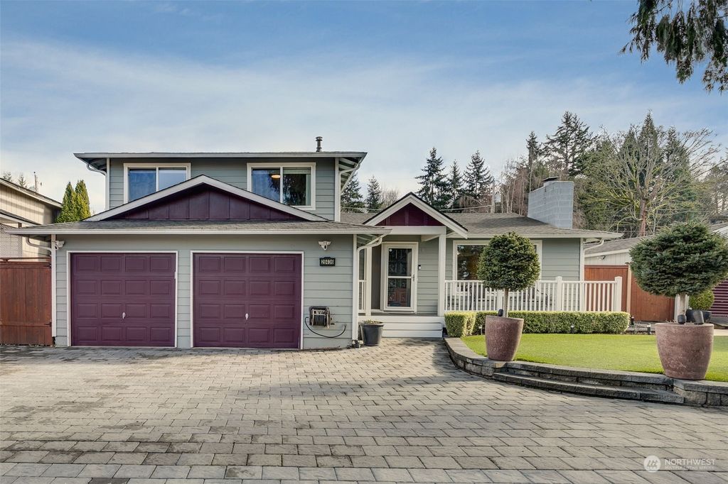 Photo of 28436 14th Avenue S, Federal Way, WA 98003 (MLS # 2195447)