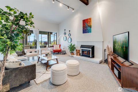 135 N 46th Street Unit 402, Seattle, WA 98103 - MLS#: 2375659