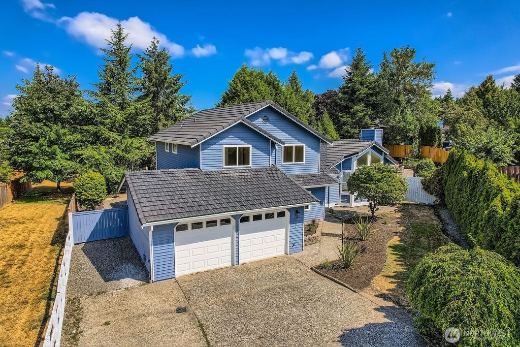 Photo of 2502 Mill Avenue S, Renton, WA 98055 (MLS # 2410961)