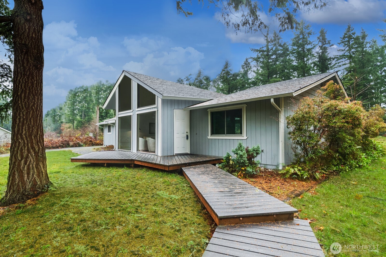 5522 123rd Avenue SE