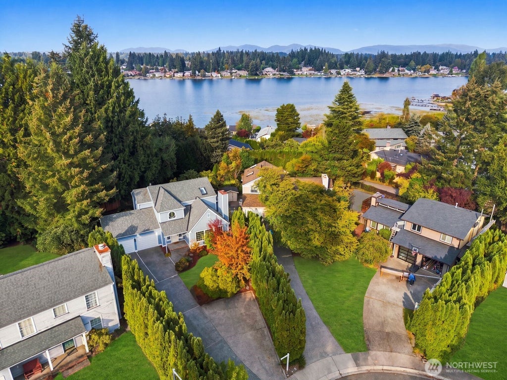 Photo of 13834 SE 271st Street, Kent, WA 98042 (MLS # 2586733)