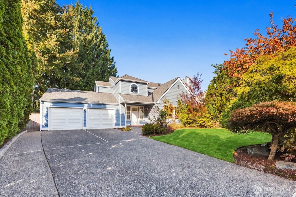 Photo of 13834 SE 271st Street, Kent, WA 98042 (MLS # 2586733)