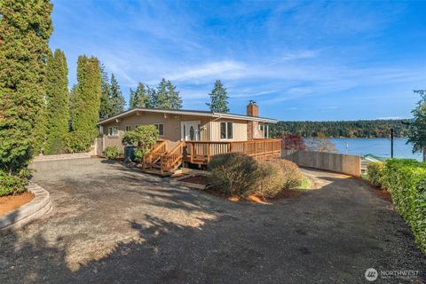 Photo of 5852 Madrona Avenue NE, Bremerton, WA 98311 (MLS # 2456473)