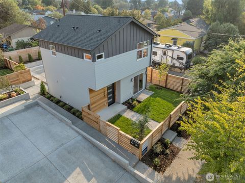 Photo of 1605 SW Kenyon Street, Seattle, WA 98106 (MLS # 2447148)
