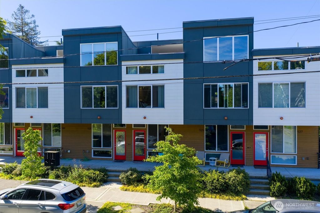 Photo of 523 NW 70th Street, Seattle, WA 98117 (MLS # 2359531)