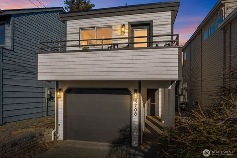 Photo of 3708 20th Avenue SW, Seattle, WA 98106 (MLS # 2496980)