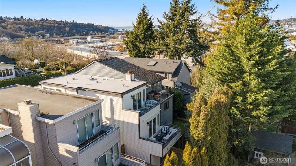 Photo of 3708 20th Avenue SW, Seattle, WA 98106 (MLS # 2496980)