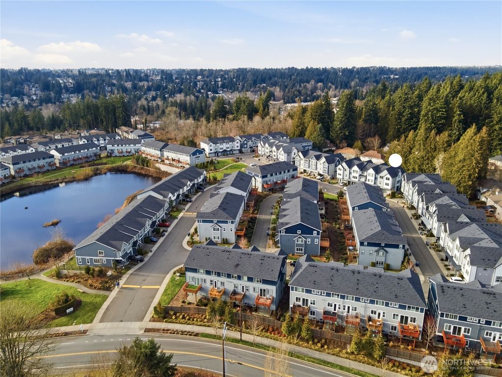 Photo of 1621 Seattle Hill Road #J5, Bothell, WA 98012 (MLS # 2480183)