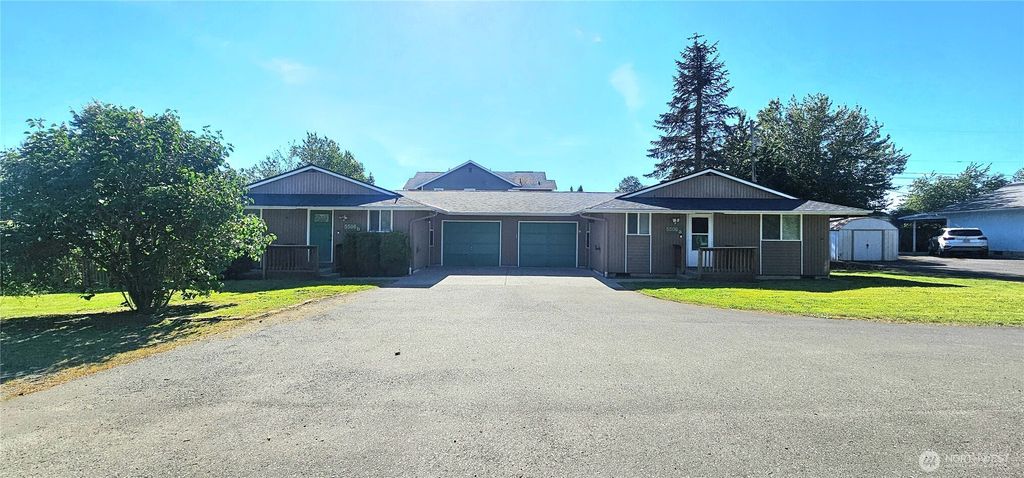 Photo of 5506 64th Street NE, Marysville, WA 98270 (MLS # 2542540)