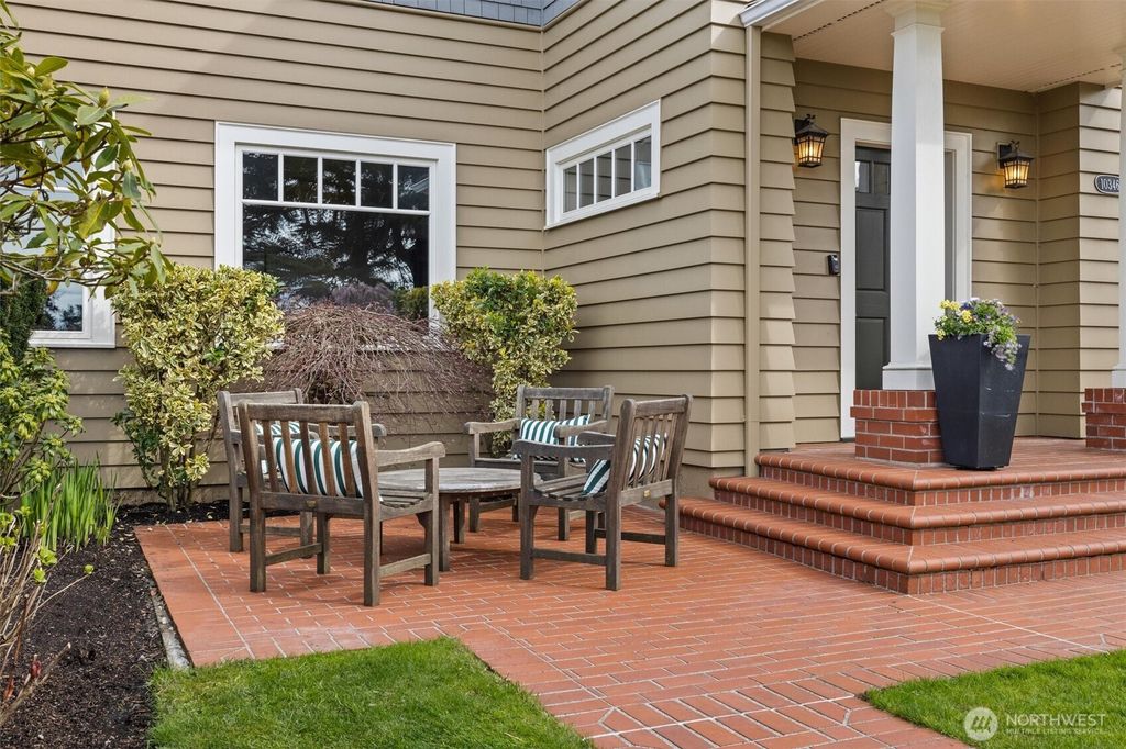 Photo of 10346 15th Avenue NW, Seattle, WA 98177 (MLS # 2344449)