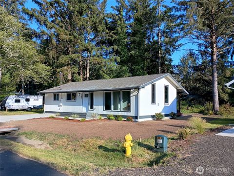 Photo of 367 Eridani Loop SE, Ocean Shores, WA 98569 (MLS # 2406260)