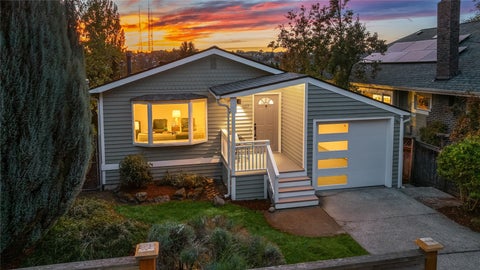 Photo of 1627 33rd Avenue, Seattle, WA 98122 (MLS # 2564211)