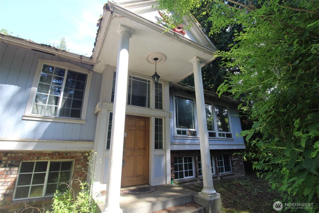 Photo of 26128 Woodland Way S, Kent, WA 98030 (MLS # 2392332)