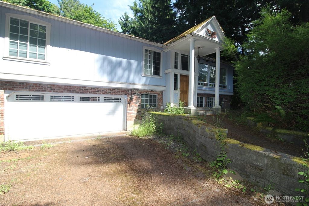Photo of 26128 Woodland Way S, Kent, WA 98030 (MLS # 2392332)