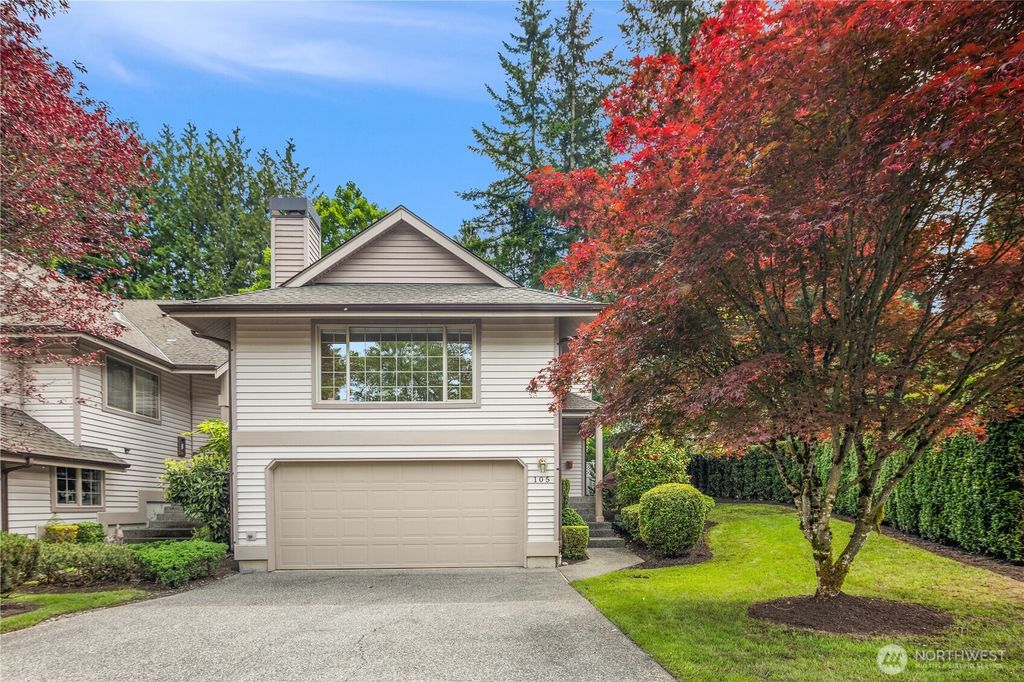 Photo of 15617 NE 70th Court #B105, Redmond, WA 98052 (MLS # 2381173)