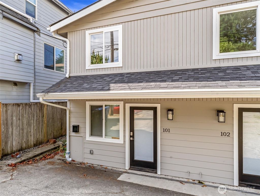 Photo of 9251 N Ashworth Avenue N, Seattle, WA 98103 (MLS # 2525226)