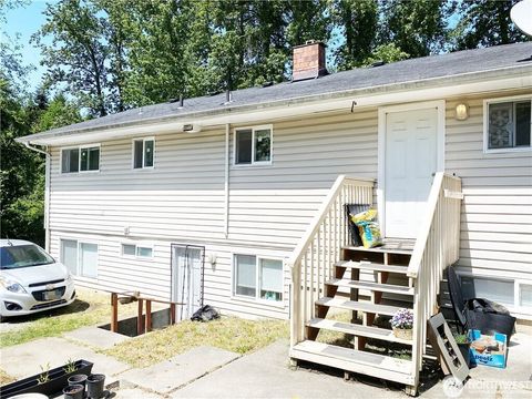 Photo of 2413 SW Graham Street, Seattle, WA 98106 (MLS # 2458810)