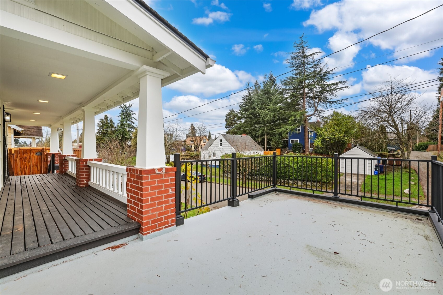 709 N Puget Sound Avenue