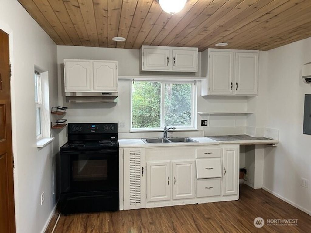 Photo of 19425 Beall Road SW #East, Vashon, WA 98070 (MLS # 2475853)