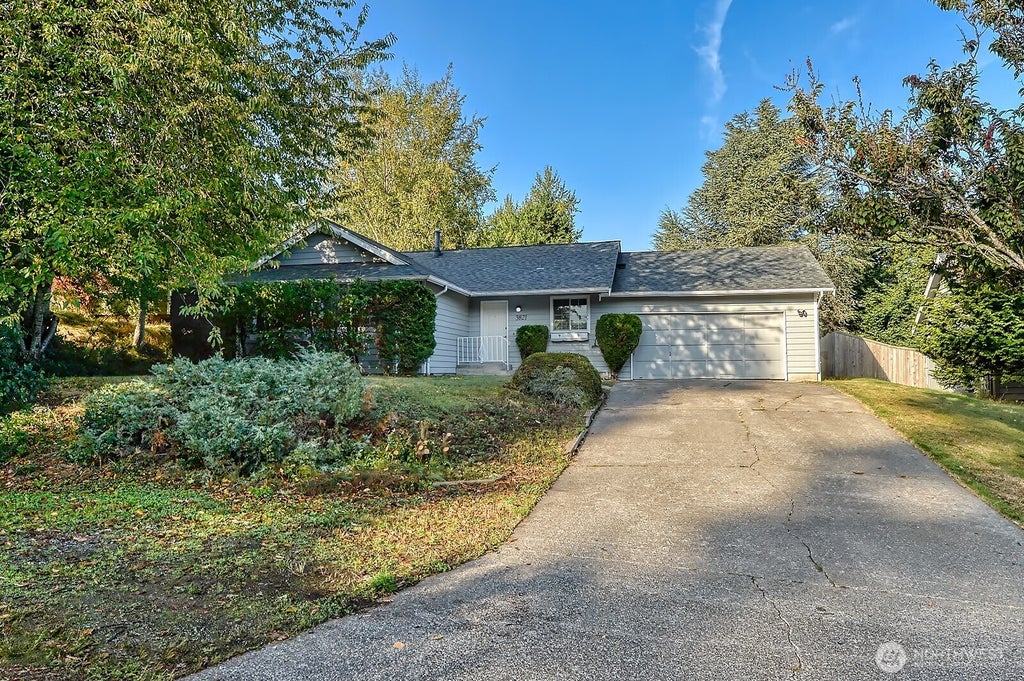 Photo of 3821 Del Bonita Way, Bellingham, WA 98226 (MLS # 2584842)
