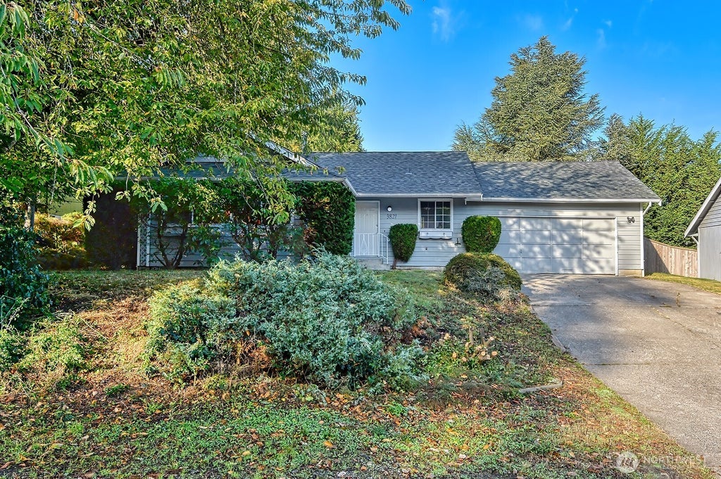 Photo of 3821 Del Bonita Way, Bellingham, WA 98226 (MLS # 2584842)