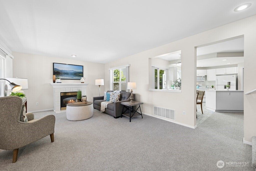 Photo of 3734 NE 5th Place, Renton, WA 98056 (MLS # 2387616)